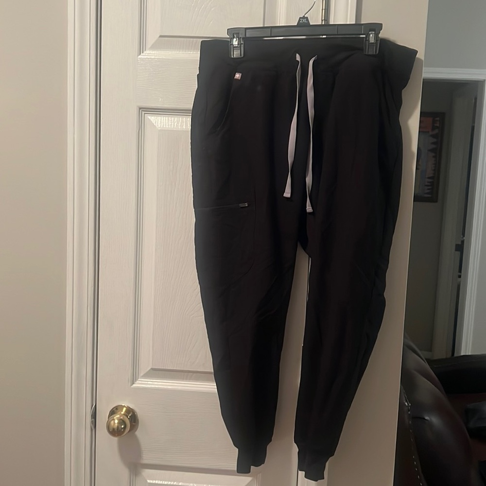 Figs joggers